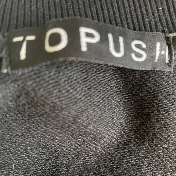 Topush brand sweatshirt with embroidery flowers size 6  worn a few times - Picture 6 of 8